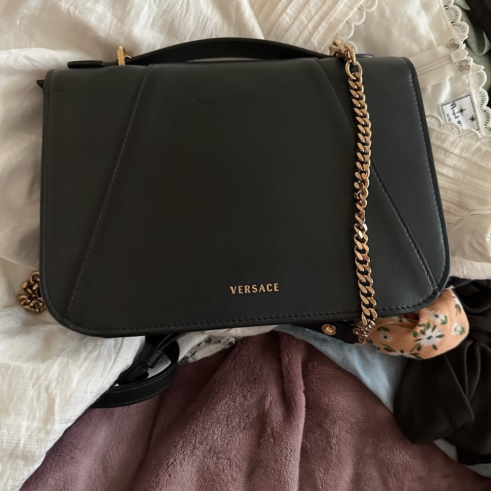 Versace handbag - Picture 2 of 3